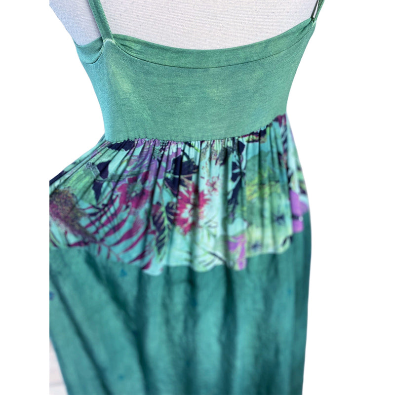 Resort Dress by T. ZOVICH Maxi Dress Mixed Media Green Floral V-Neck Spaguetti M