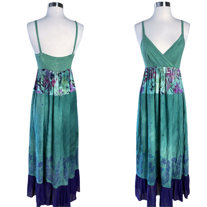 Resort Dress by T. ZOVICH Maxi Dress Mixed Media Green Floral V-Neck Spaguetti M