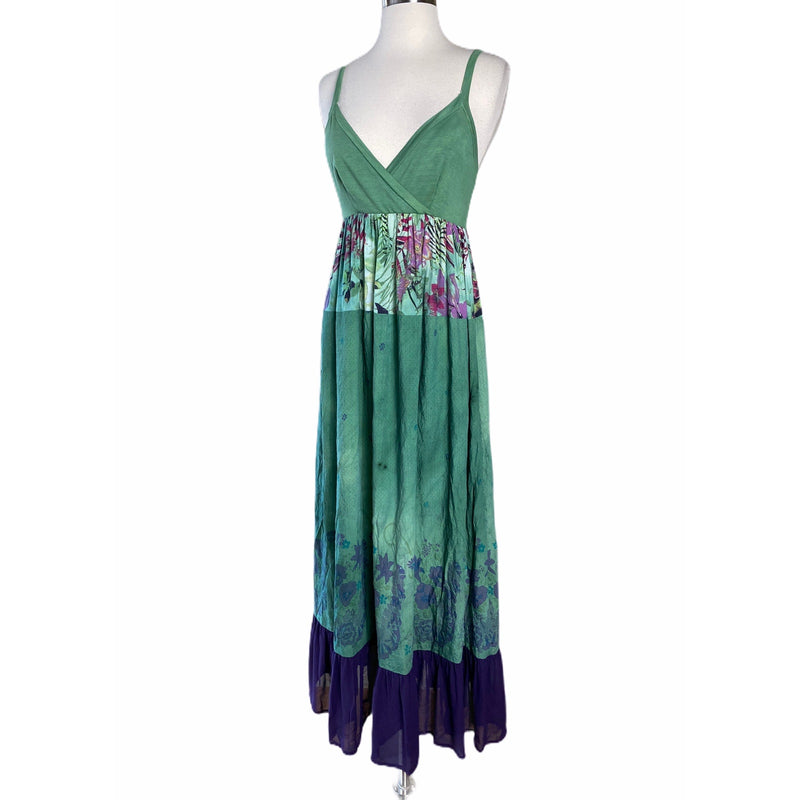 Resort Dress by T. ZOVICH Maxi Dress Mixed Media Green Floral V-Neck Spaguetti M